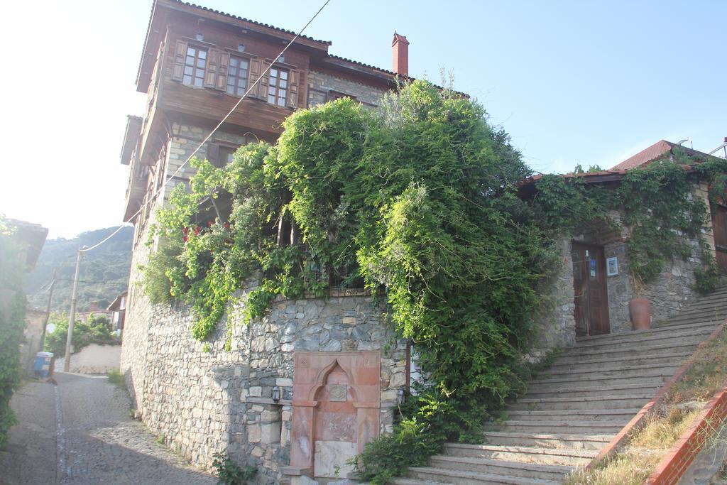 Altin Cesmeli Konak Altinoluk Exterior photo